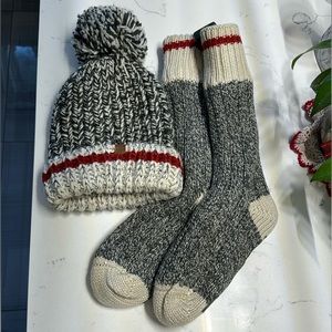 Roots Toque and Cabin Lounge Socks